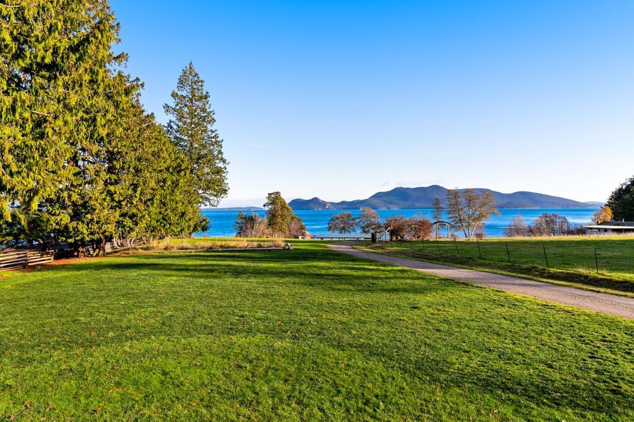 Obstruction Pass Cottage Olga Εξωτερικό φωτογραφία