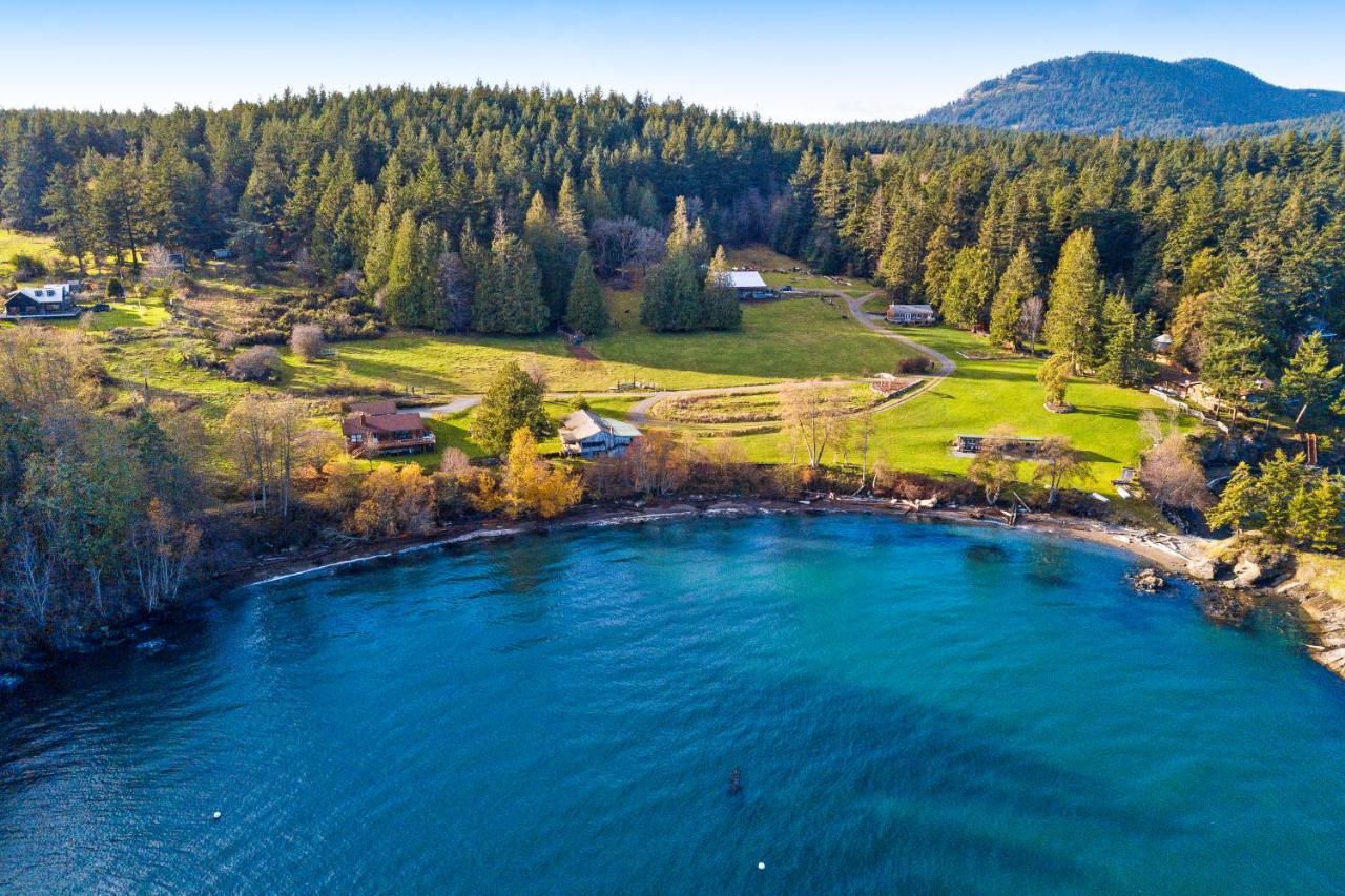Obstruction Pass Cottage Olga Εξωτερικό φωτογραφία